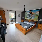 Hotel Blue Mountain