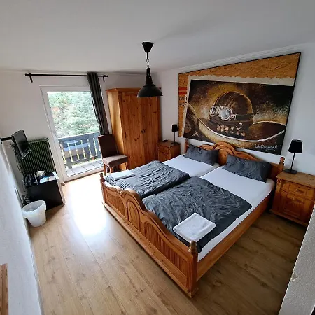 Blue Mountain Otel Afritz