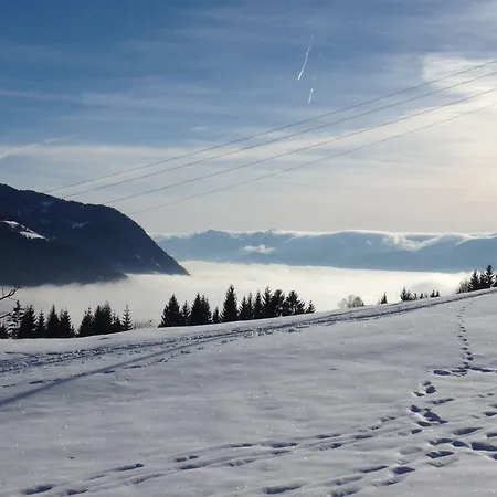 Blue Mountain 3*