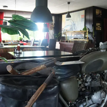 Hotel Blue Mountain 3*