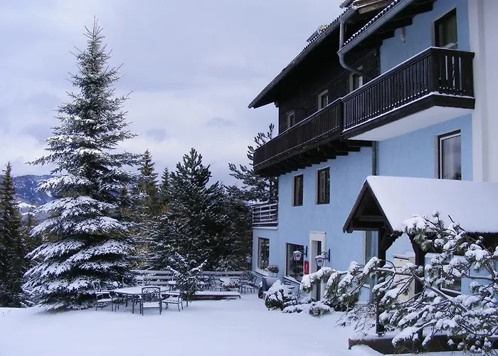 Hotel Blue Mountain 3*